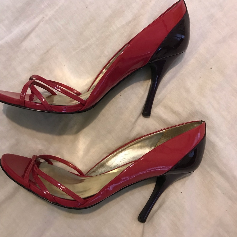 Guess multi color sandals